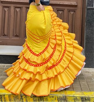 Falda de Flamenca Talla 40/42 Amarilla