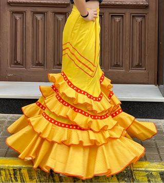 Falda de Flamenca Talla 40/42 Amarilla