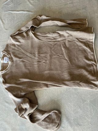 Jersey dorado claro Pull&Bear