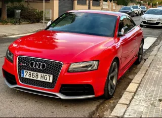 Audi RS5 2011