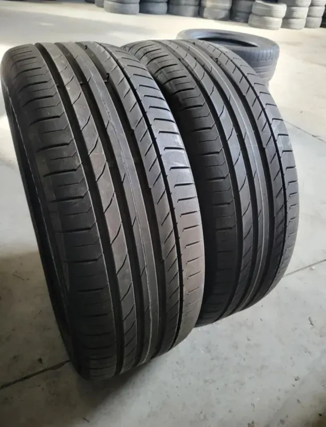 Neumático Continental 235/45 R19