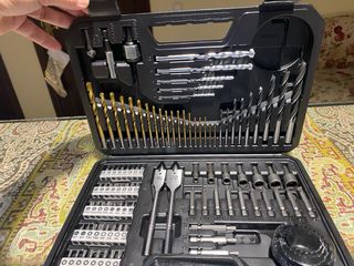 Maletín Bosch 103 Piezas Brocas y Puntas