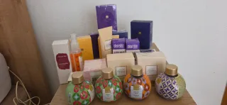 Lote de productos de belleza Avon
