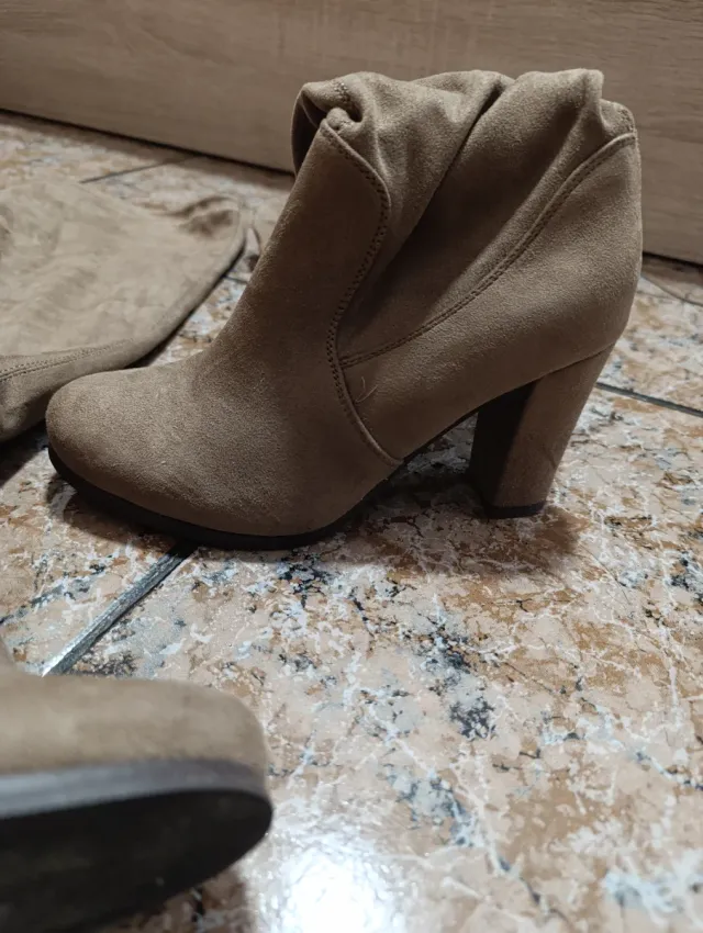 Botas altas tacón marrón