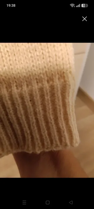 Maglietta color pesca con cuore bordeaux