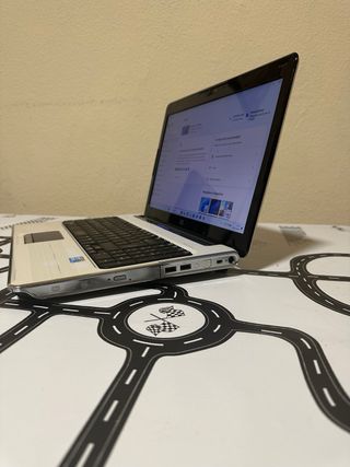 HP DV6 Bianco • i7 Quad • 16GB • 1TB (1000GB) 11pro