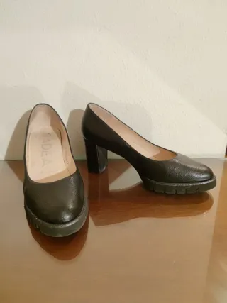 Zapatos tacón negros mujer