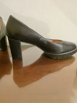 Zapatos tacón negros mujer