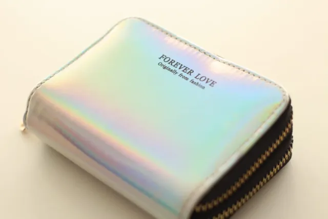 Monedero mujer holográfico.