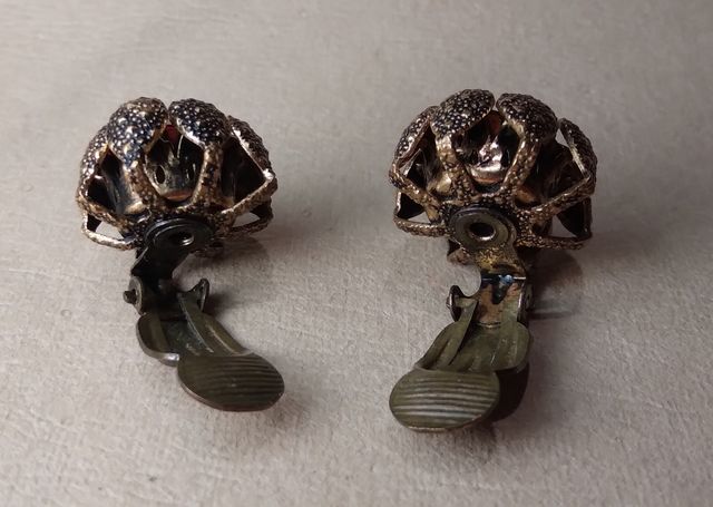 Orecchini d'epoca clip cristalli rossi