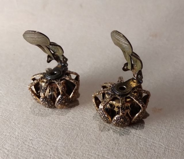 Orecchini d'epoca clip cristalli rossi