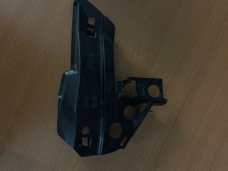 Cubierta Parachoques Delantero Mazda KSD4-50104 LH