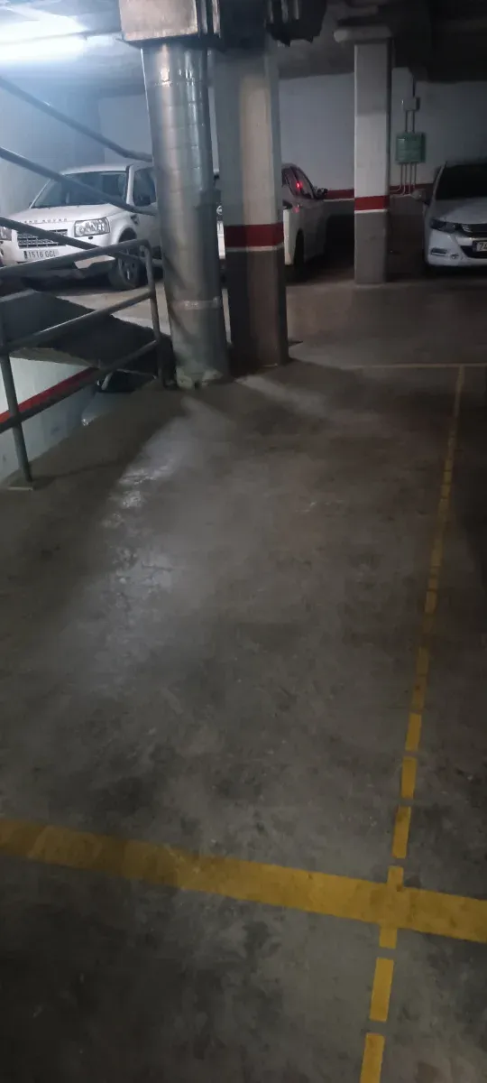 Alquiler plaza moto en Plaza Llibertat