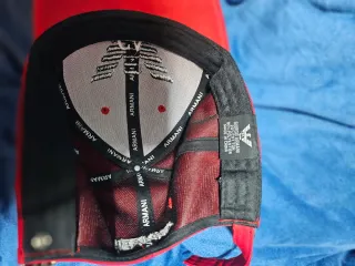 Gorra Gucci Beige Gg, Calvin Klein y Amiri