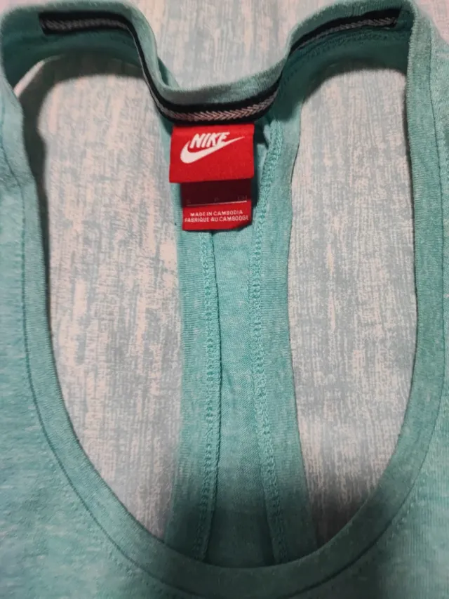 Camiseta Nike Teal Deportiva Mujer