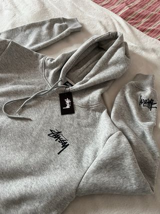Sudadera Stussy Gris
