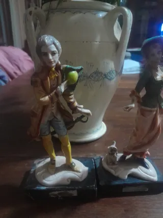 Coppia Statuette Fontanelli