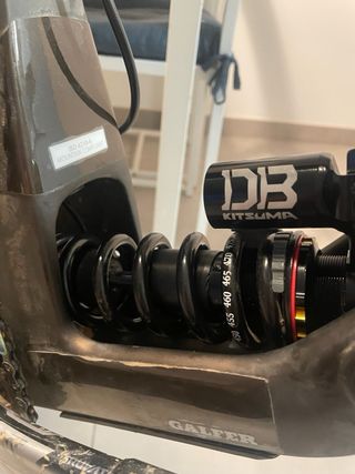 Amortiguador Cane Creek Kitsuma Coil.