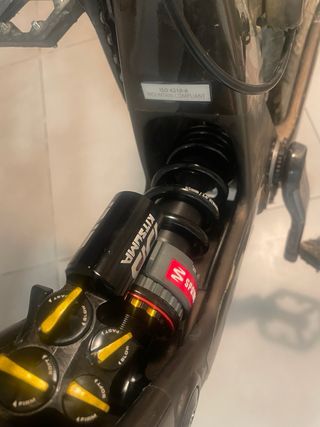 Amortiguador Cane Creek Kitsuma Coil.