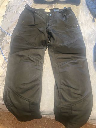 Pantalón Moto BMW Negro .