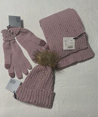 Conjunto Gorro, Bufanda y Guantes