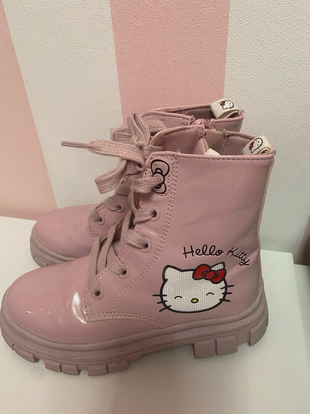 Botas Hello Kitty Talla 28