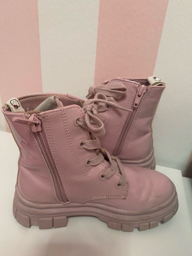 Botas Hello Kitty Talla 28
