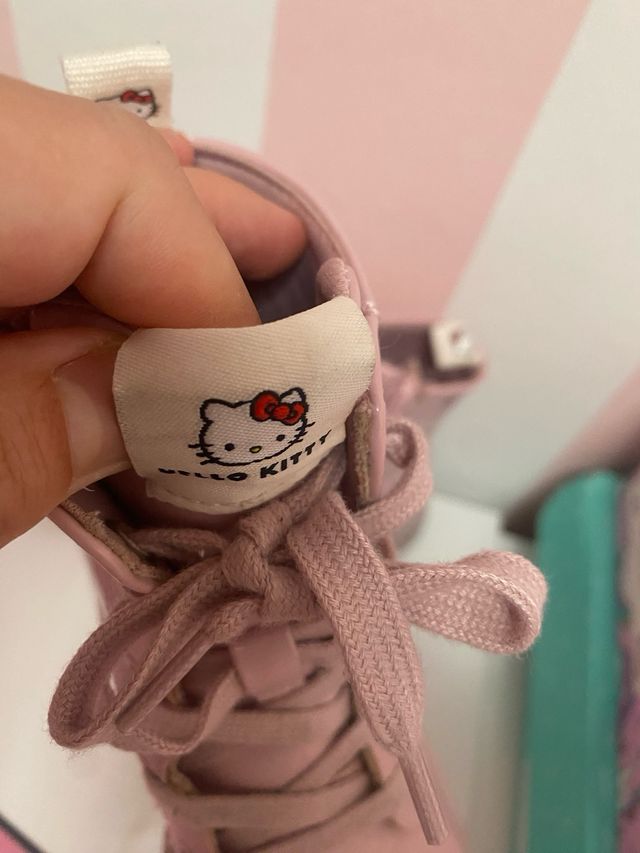 Botas Hello Kitty Talla 28