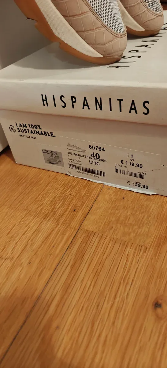 Tenis Hispanitas Beige y Blanco