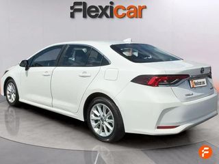 Toyota Corolla 1.8 125H ADVANCE E-CVT SEDAN