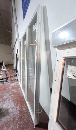 Ventanal Puerta PVC Cortizo 243 x 258,5 NUEVO