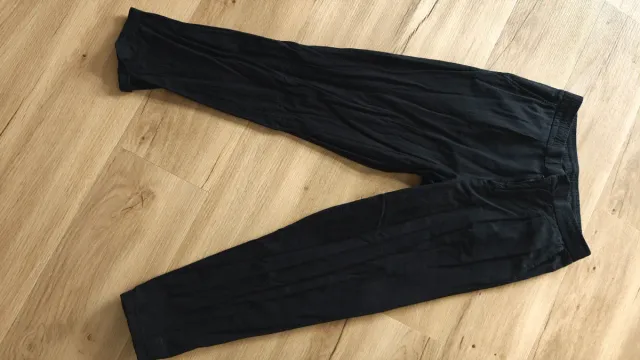 Pantalones Cropped Slim Negro Talla S