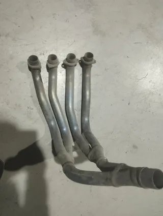 Colector Suzuki GSX 1000cc