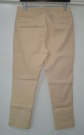 Pantalón pitillo beige mujer