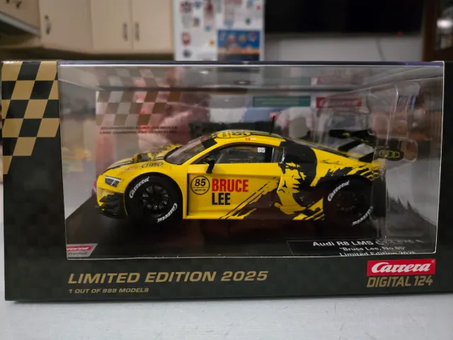 Carrera Digital 124 Audi R8 LMS GT3 Bruce Lee Edic