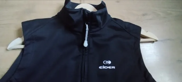 Chaleco negro Eider