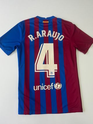 Camiseta original FC Barcelona 2021 2022 Araujo #4
