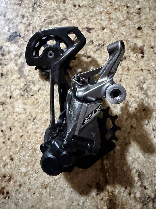 Cambio y Pulsador XTR 12v