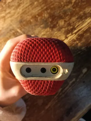 Altavoz Bluetooth Sony SRS-BTS50 Rojo