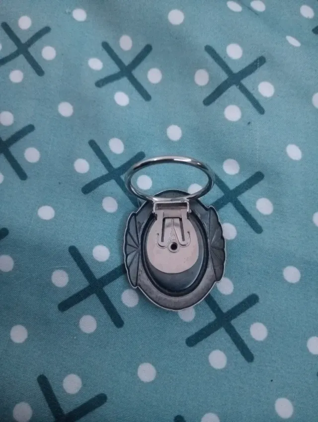 Joya antigua plata mujer perfil