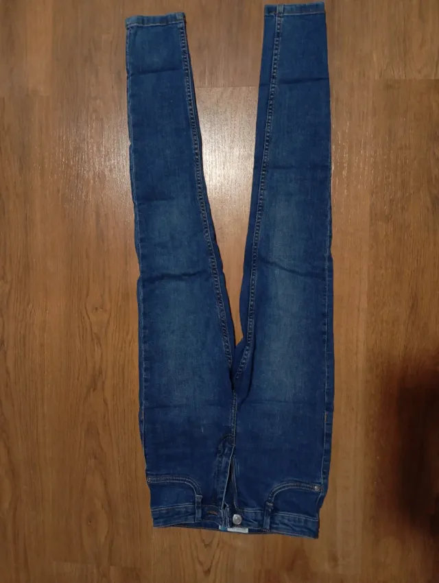 Vaqueros pitillo ajustados