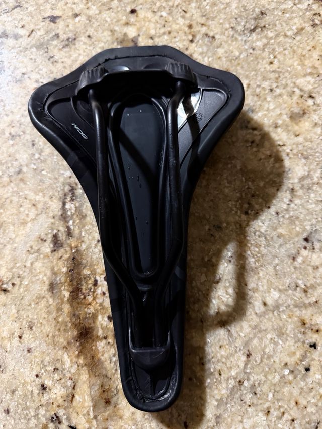 Sillín Selle San Marco Negro