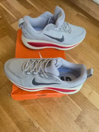 Zapatillas Vomero 18