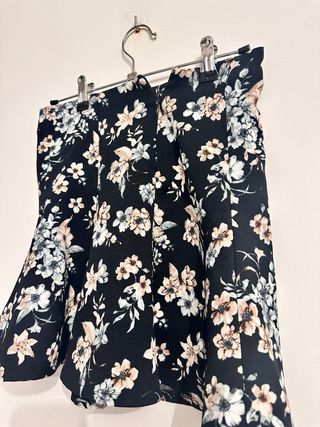 Minifalda floral Talla S