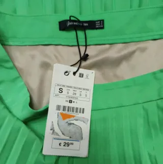 Gonna plissettata verde Stradivarius