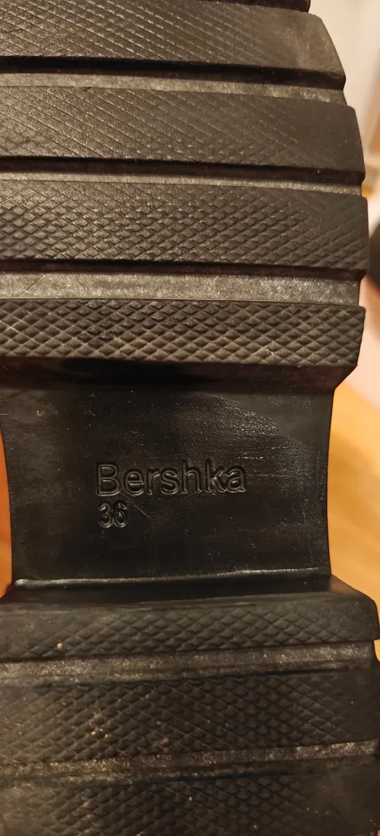 Botas Bershka talla 36