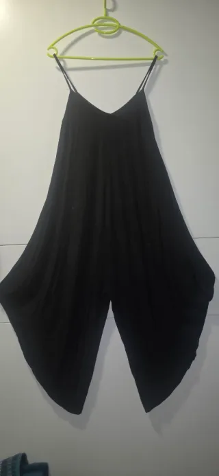 Mono negro tirantes ancho