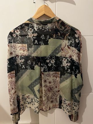 Blusa Stradivarius Patchwork Estampada