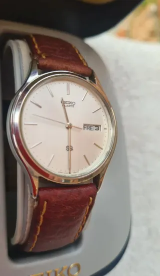 Reloj Seiko Cuarzo Marrón/Plata