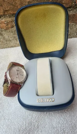 Reloj Seiko Cuarzo Marrón/Plata